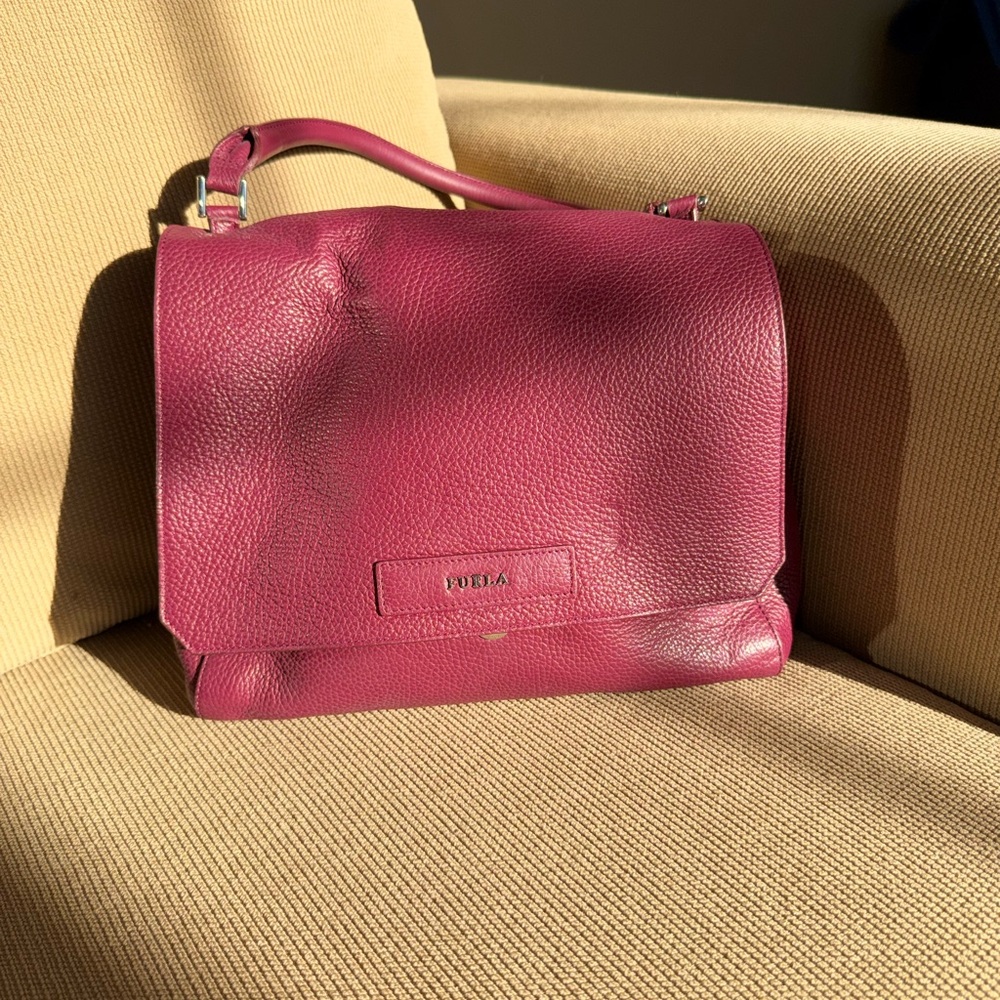 Furla Vintage Classic Burgundy Leather Women's Bag